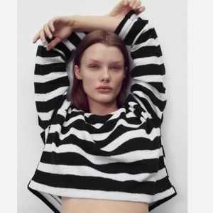 NWT ZARA Striped Rustic Sweater  Bloggers Fav Lightweight Medium